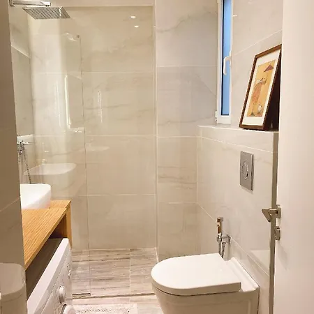 Cozy Newly Renovated 1 Bedroom Apartment In The Heart Of Athènes Extérieur photo